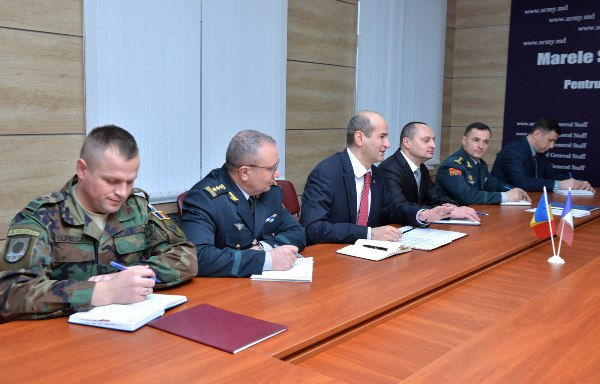 Депутаты Нацсобрания Франции посетили Министерство обороны Молдовы.