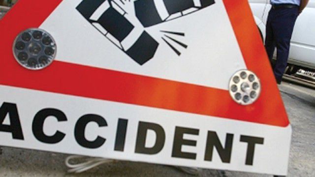 Cadavrul bărbatului a fost găsit la câţiva metri distanţă de automobil. Foto: canal3.md