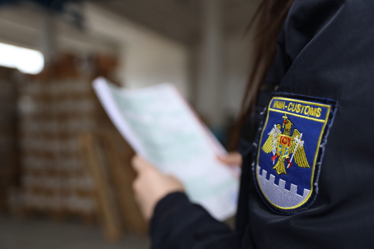 Un întreg capitol din Codul Vamal urmează a fi abrogat.