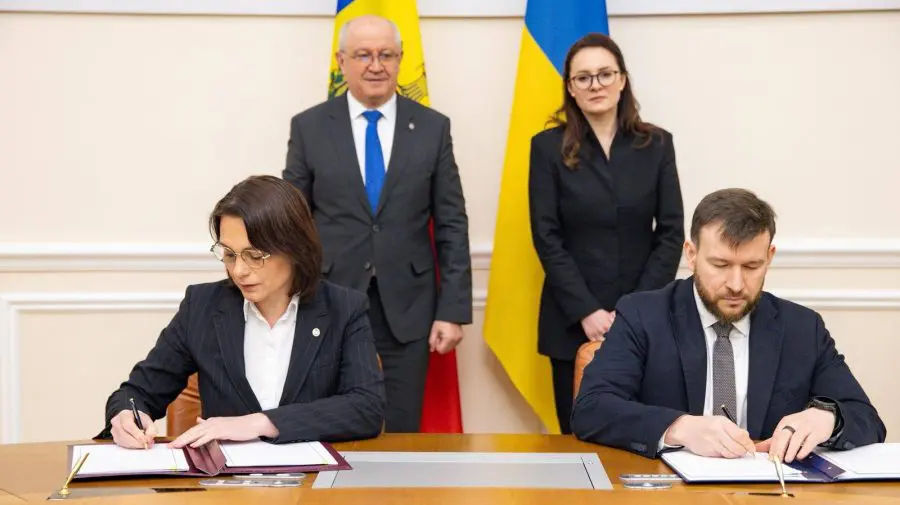 Moldova și Ucraina vor avea un nou punct de trecere a frontierei și vor construi un pod peste Nistru.