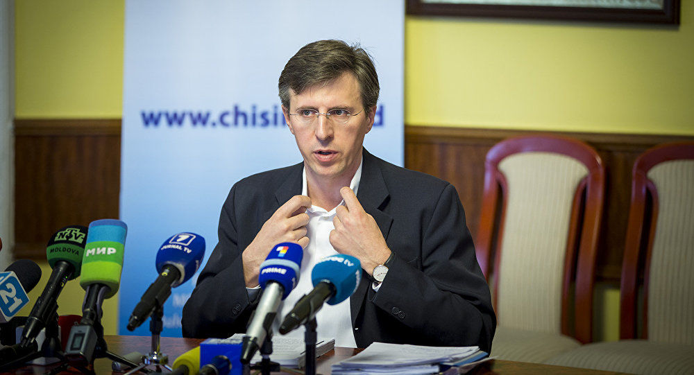 Chirtoacă rămâne suspendat din funcție. Sesizarea avocatului, inadmisibilă. 