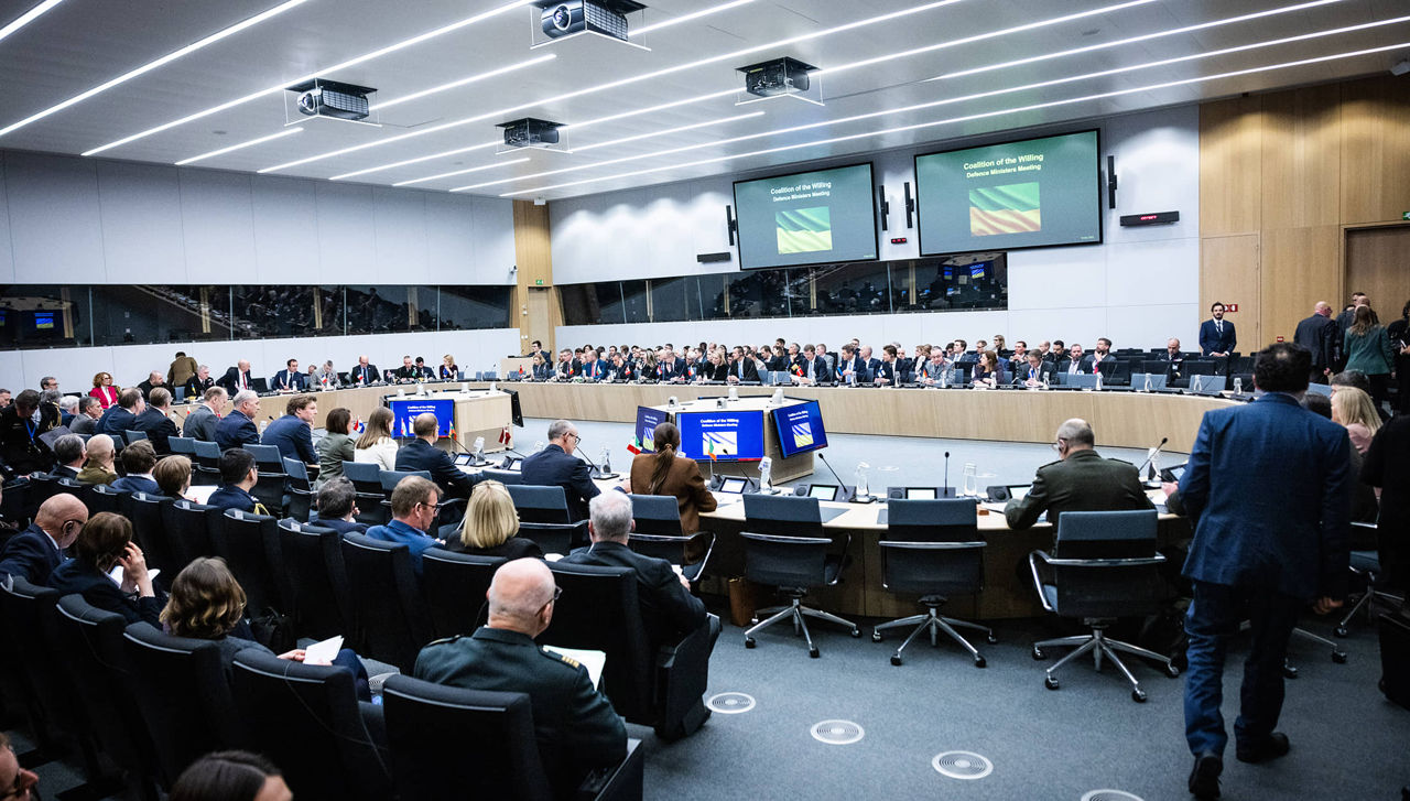Liderii europeni de la Paris vor continua discuțiile privind garanțiile de securitate pentru Ucraina.