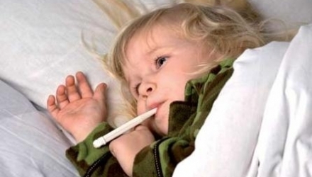 Tot mai multe persoane se adresează la medic cu afecțiuni respiratorii.
