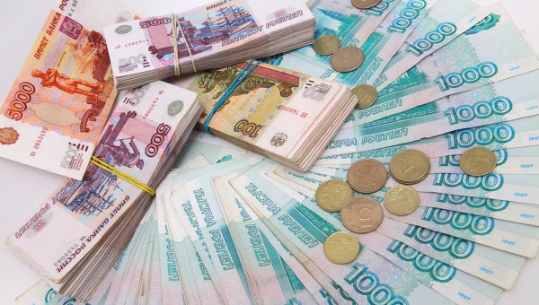 Rusii pregatesc tarife mai mari pentru sistemele de tranferuri banesti. Din octombrie, cateva dintre aceste companii vor mari preturile.