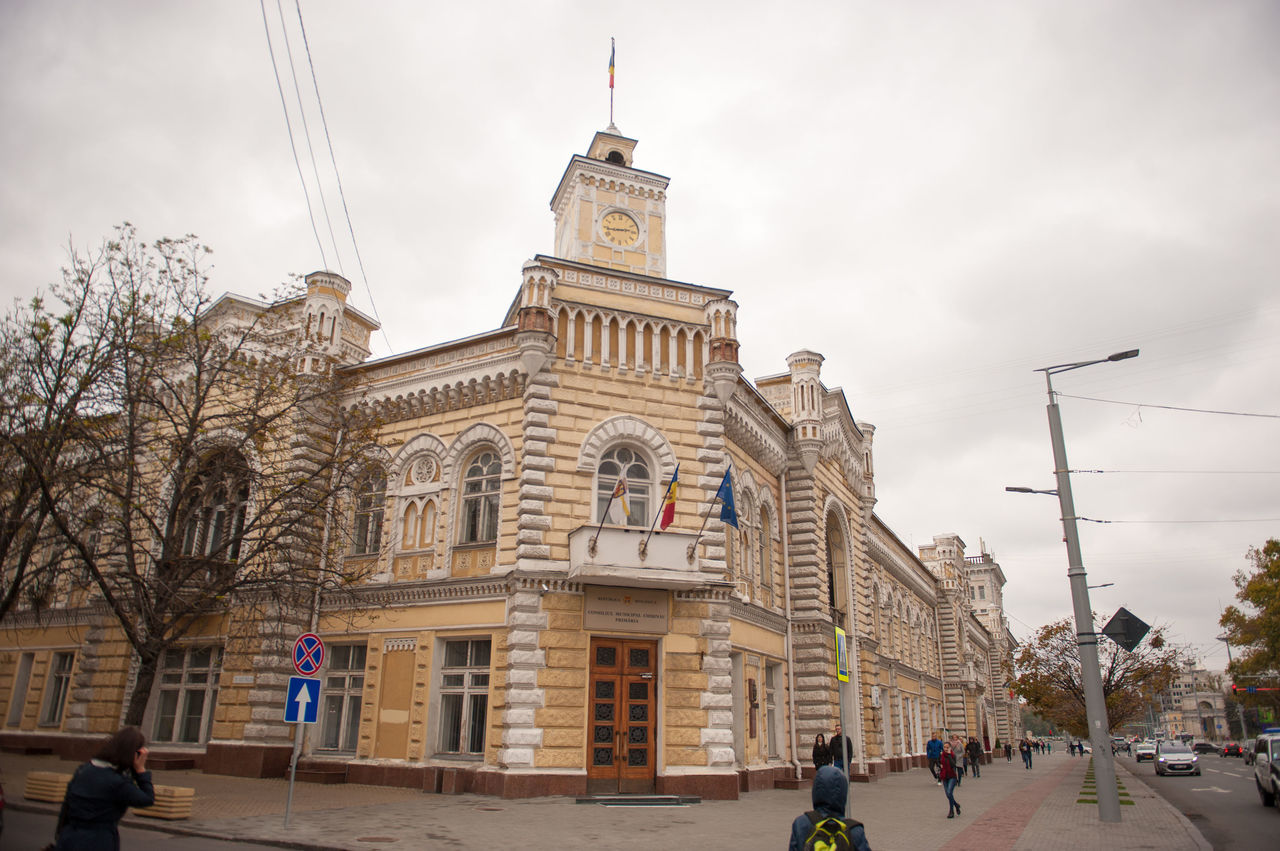 Глава столичного управления строительства Александр Панфилий подал в отставку.