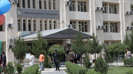 Explozie și focuri de armă la Universitatea Americană din Kabul. Foto: abcnews.com