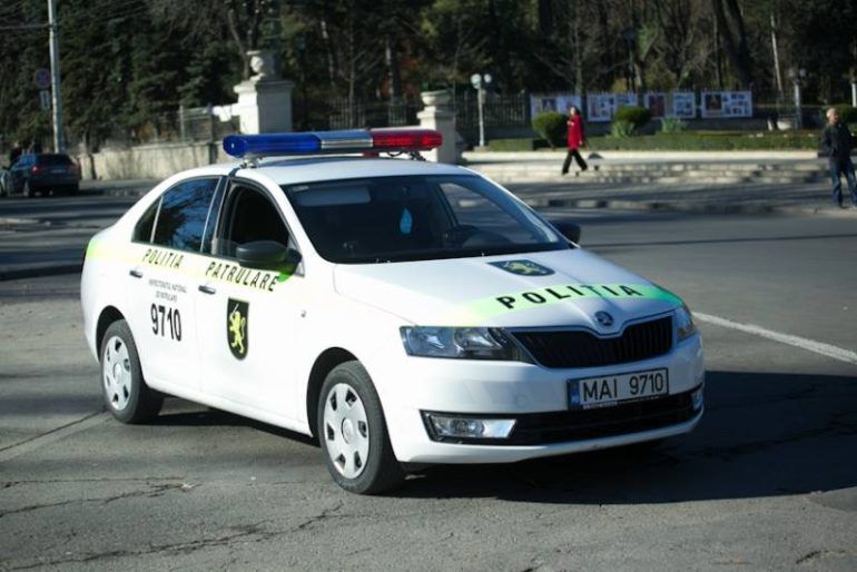 Inspectoratul Național de Patrulare (INP) a cumpărat anvelope de iarnă și a uitat să le plătească. 