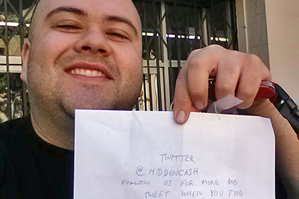 Конверт с деньгами от @HiddenCash, Сан-Франциско. Фото: Sergio Loza / AP