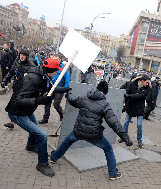 В Киеве началась общенациональная забастовка. Фото: vesti.ru