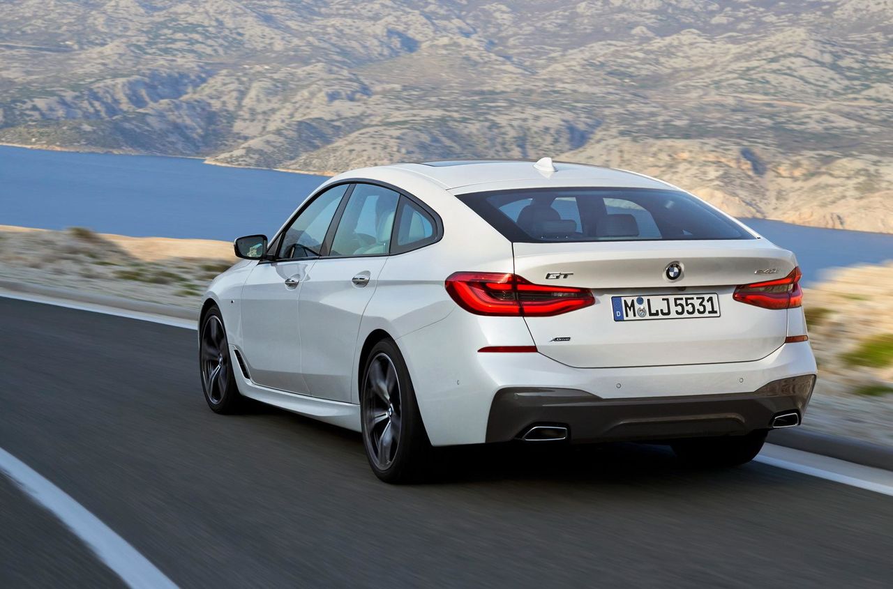 Внешность очередной новинки BMW раскрыли до премьеры.