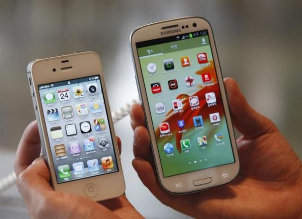 Smartphone-urile de la Samsung Electronics sunt mai sigure decât iPhone-ul de la Apple. Foto: yoda.ro