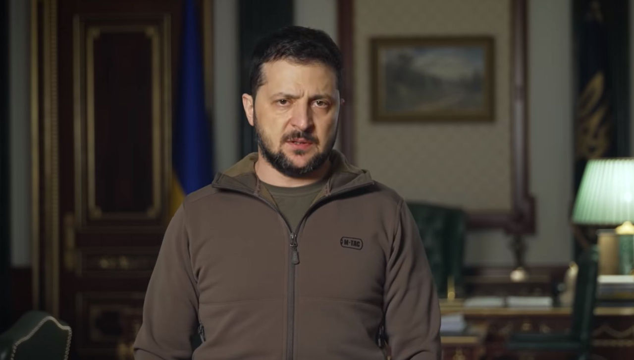 Зеленский о годовщине первых победных битв: Так будет на Донбассе и в Крыму.