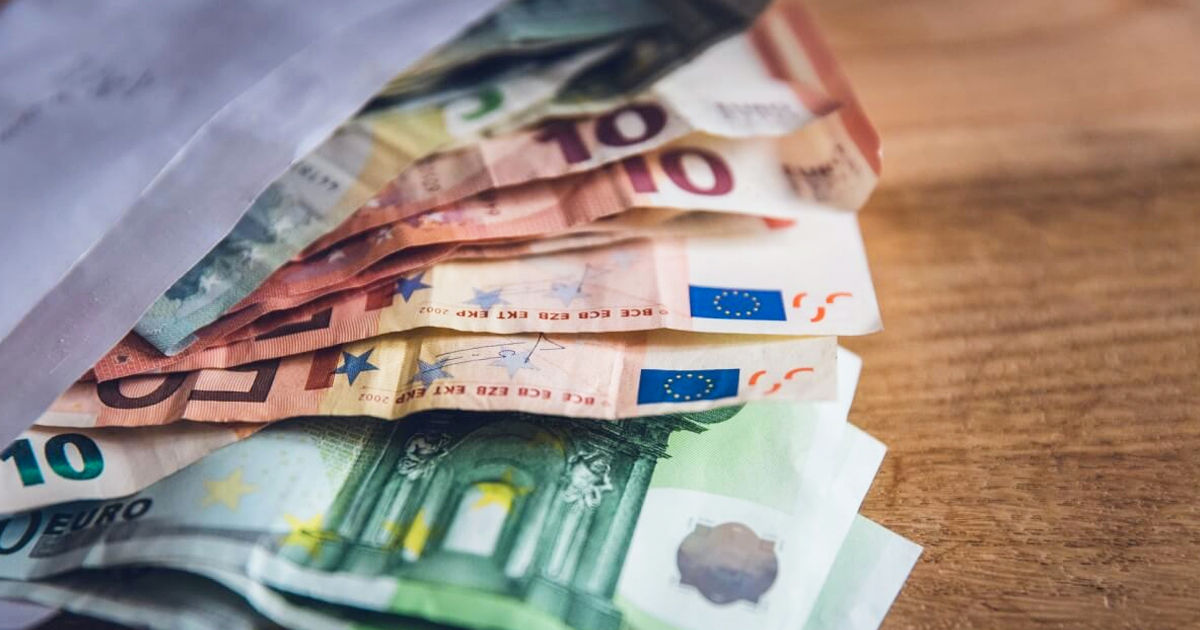 Experții spun ce salariu este considerat bun în cele mai mari capitale europene.