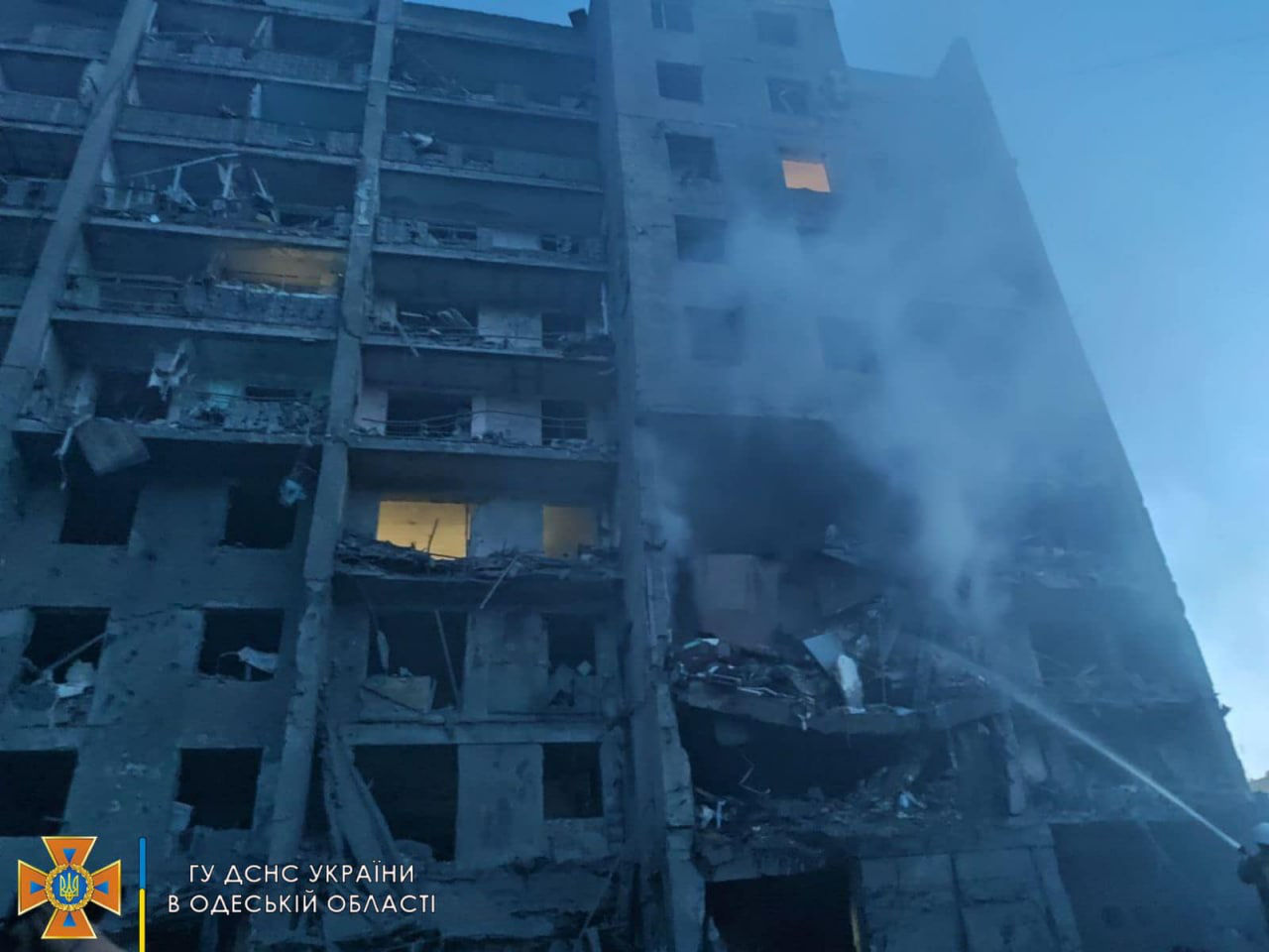 Ракетный удар по Одессе: пострадали более 10 человек.