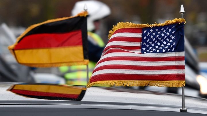 Отношения США и Германии находятся "на дне" из-за разногласий по ряду вопросов между сторонами.