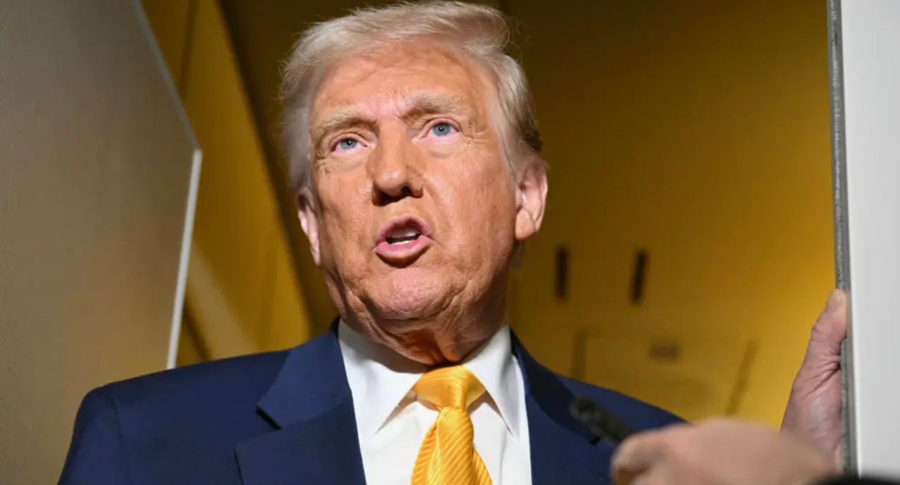Trump, despre posibilitatea retragerii din negocierile privind Ucraina: Pur și simplu vom rămâne deoparte.