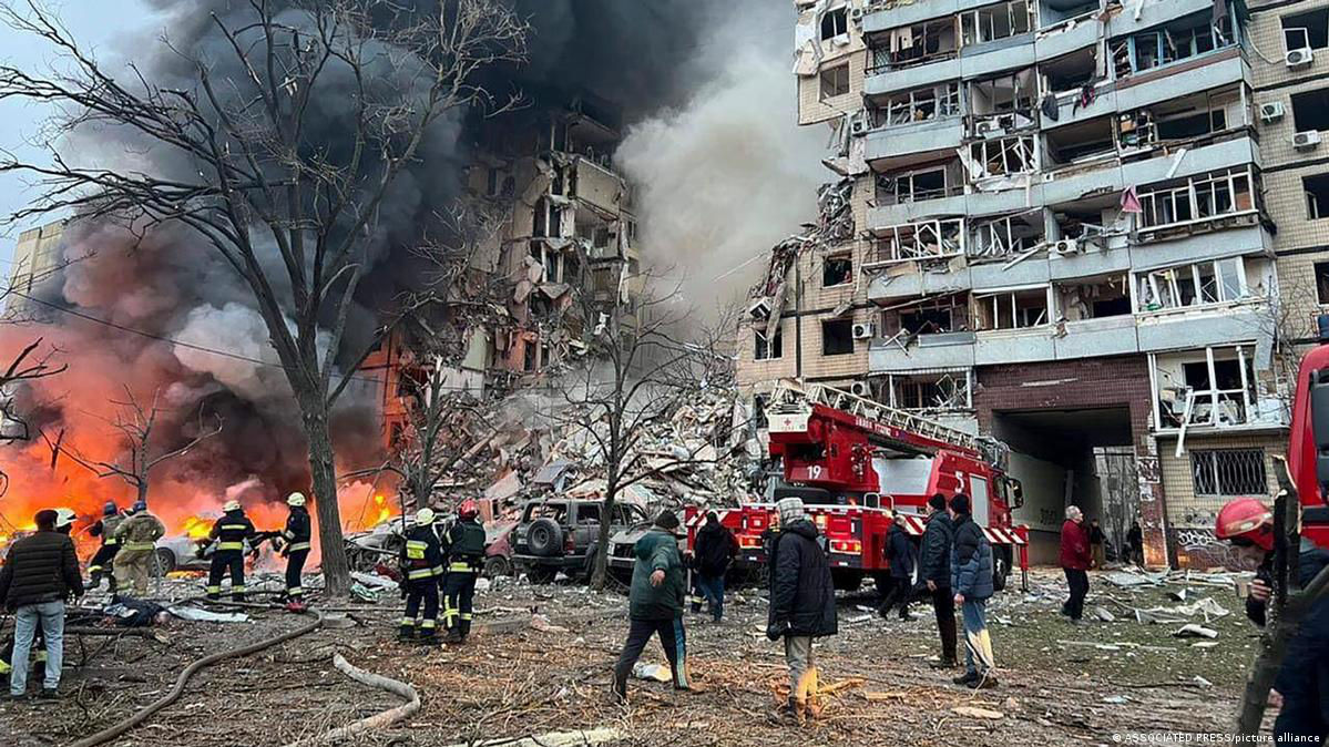 Представитель Европейской комиссии: Россия продолжает применяет жестокий ракетный террор.