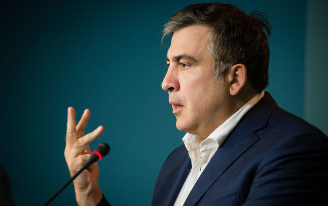 «Хотя я и старый революционер, но у меня нет никакого желания организовать новую революцию», — заявил Саакашвили.