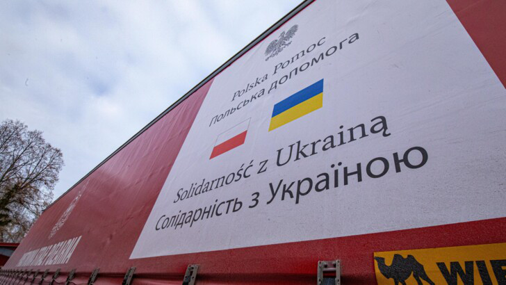 За два дня Украина получила около 1 тыс. тонн гуманитарной помощи от 12 стран.