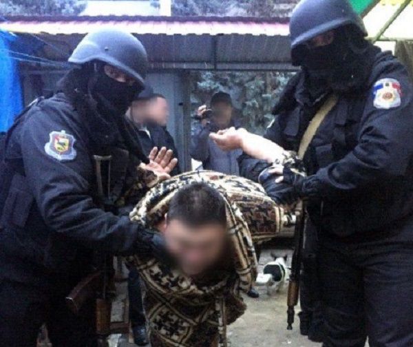 13 человек, задержанные в ноябре прошлого года в Бельцах, обвиняются по трем статьям УК РМ. Фото: protv.md
