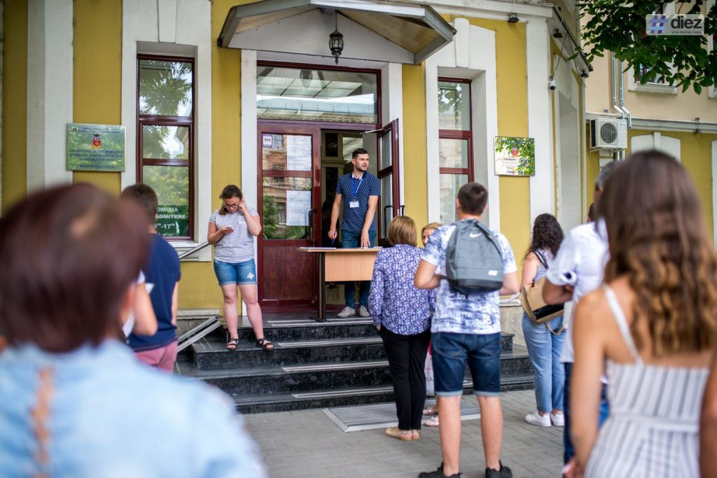 Университеты Молдовы становятся все более привлекательными для молодежи.