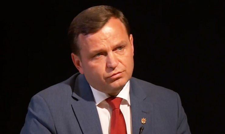 Министр внутренних дел Андрей Нэстасе. 