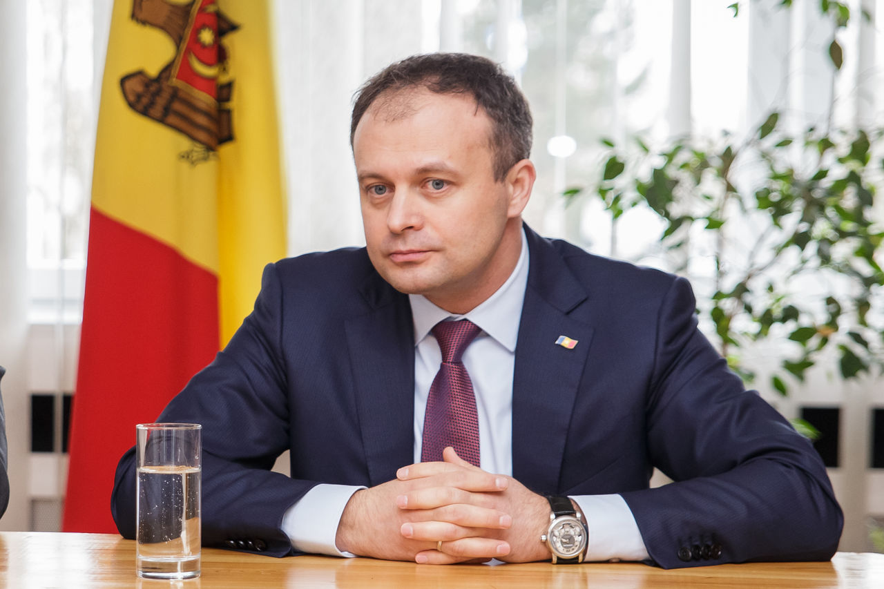 Канду: Парламент может выступить за упрощение института президента.