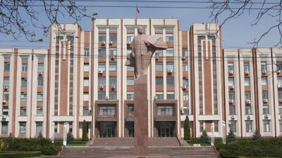 Так, доходы составят почти 140 миллионов долларов, а расходы - свыше 540 миллионов.