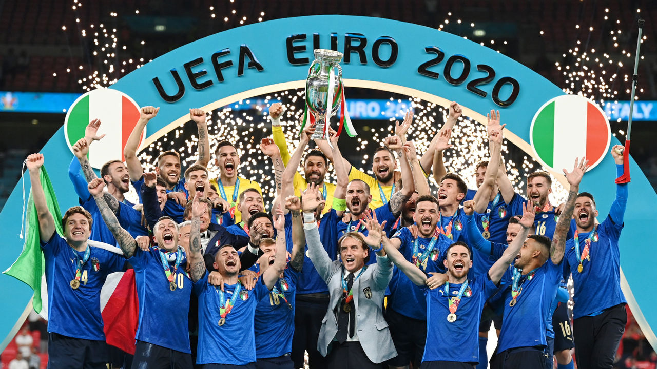 Эксперты назвали финал Евро-2020 «суперзаразным» по коронавирусу.