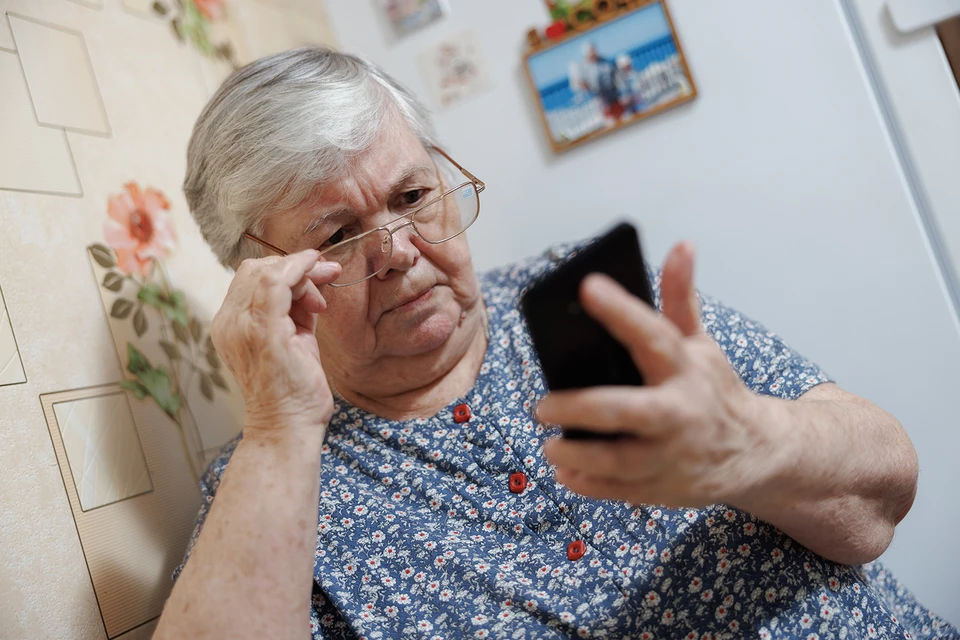 O pensionară de 81 de ani din Fălești a dat escrocilor peste 100.000 de lei.
