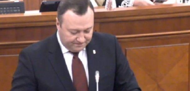 Andrian Candu dezminte informațiile precum că PDM-ul ar fi implicat în astfel de scheme.Foto: rnews.md