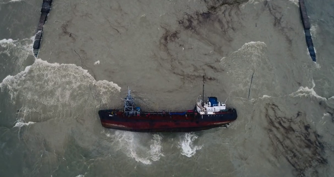 Показатель загрязнения морской воды в районе пляжа Дельфин в 19 раз превышает норму.