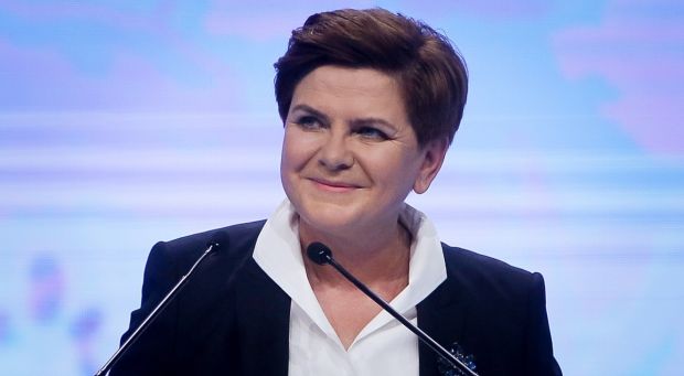 Беате Шидло 52 года, по образованию она этнограф, а также получила последипломное образование в краковской Экономической академии.