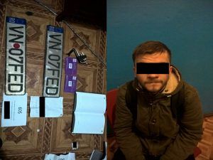 Business cu plăcuţele de înmatriculare. Le fura şi lăsa un bilet. Foto: politiacapitalei.md