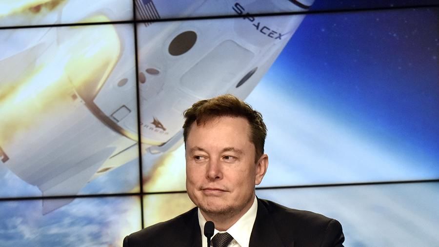 Сотрудник SpaceX рассказал об особенностях работы на Маска.