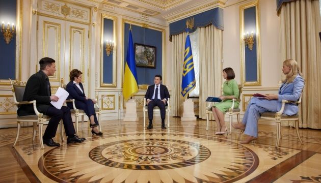 Зеленский готов испытать на себе украинскую COVID-вакцину. Фото: ukrinform.ru.