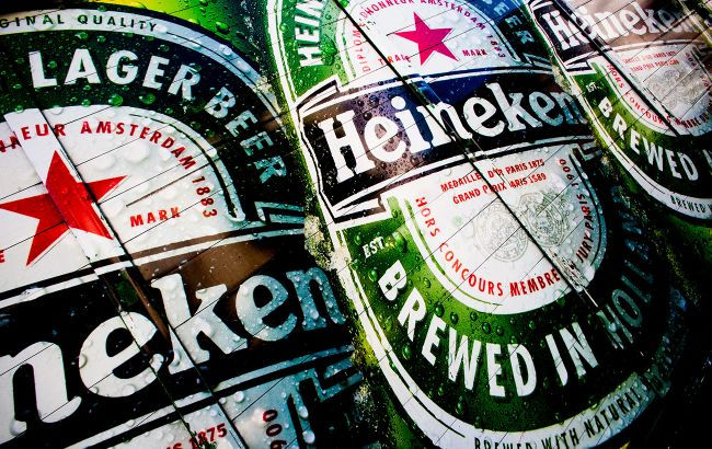 Heineken ушел с территории России, отдав 300-миллионный бизнес за 1 евро.