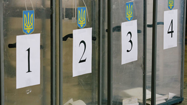 Избирательные участки работали с 08.00 до 20.00. 
