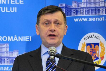 El a adăugat că PSD s-a confruntat cu situația de partid de opoziție în trecut, în timp ce "PNL-ul nu a avut experiența asta, dar poate dorește să o aibă acum".