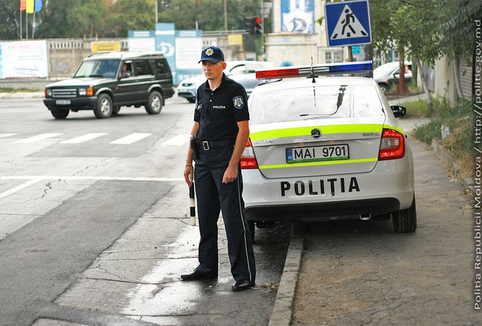 O treime din numărul total al infracţiunilor produse în primele trei luni ale anului au fost furturile.