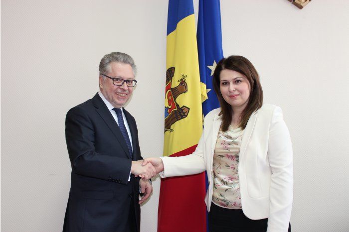 Cristina Lesnic s-a întâlnit cu Ambasadorul Franței în Moldova