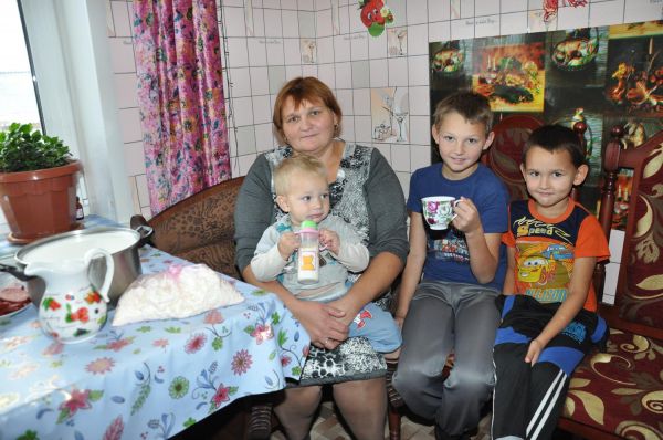Малоимущие семьи получат денежную помощь от государства.