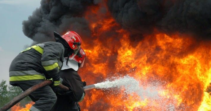 Согласно сценарию, во время работ по разгрузке нефтепродуктов произошел пожар. Фото: dse.md.