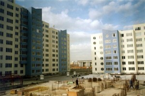 Prețul mediu al metrului pătrat la apartamente stagnează a cincea lună consecutiv și a fost, în septembrie, de 583 de euro