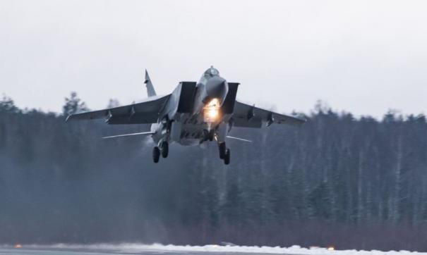 В Приморском крае разбился истребитель МиГ-31.