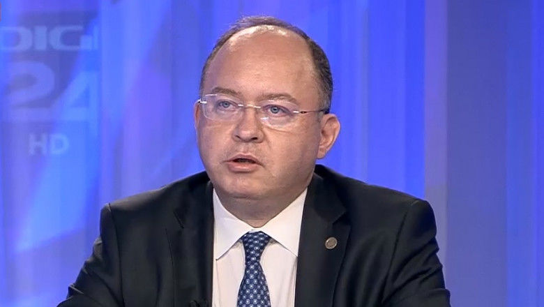 Глава МИД Румынии Богдан Ауреску.