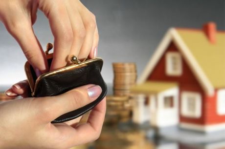Peste 15 la sută din proprietarii de imobile din Chişinău nu şi-au plătit impozitele. Foto: ziuaconstanta.ro