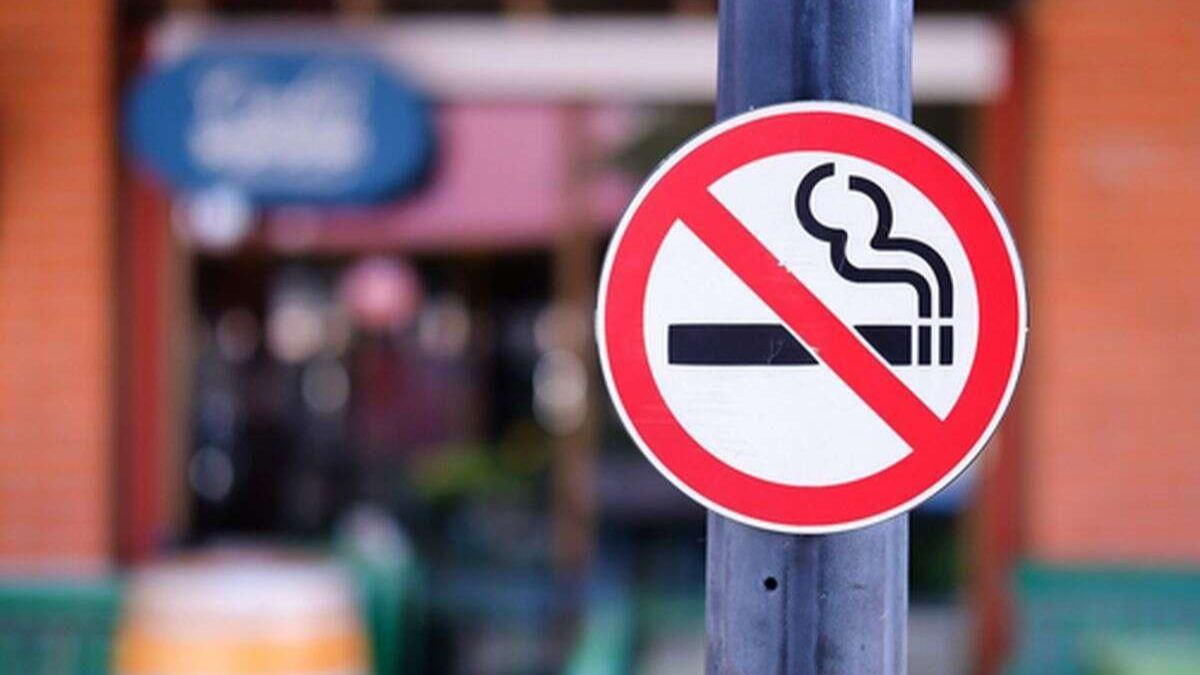 Spania pregătește interzicerea fumatului în tot mai multe spații publice.