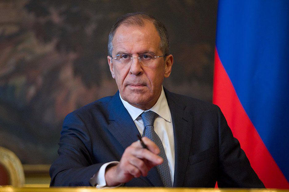 Лавров: Американская коалиция приступила к маневрам в небе над Сирией еще за год до ВКС РФ.