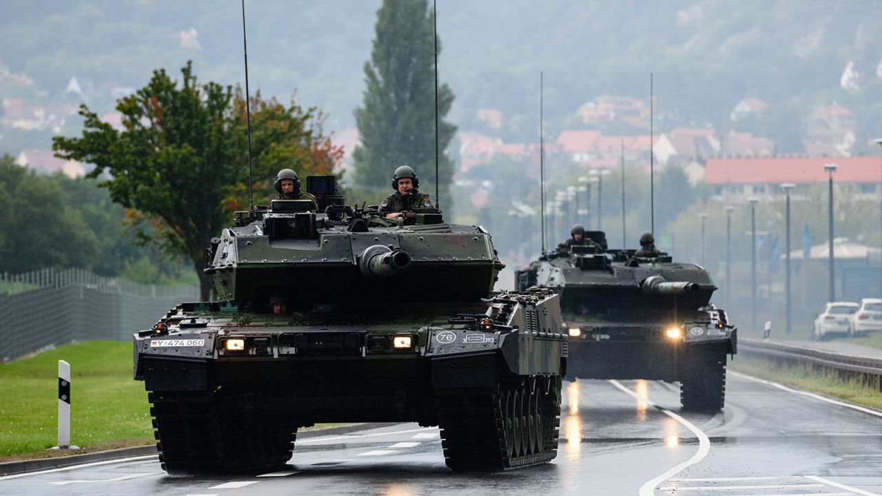 Spiegel: В Украину доставили танки Leopard 2 от Германии.